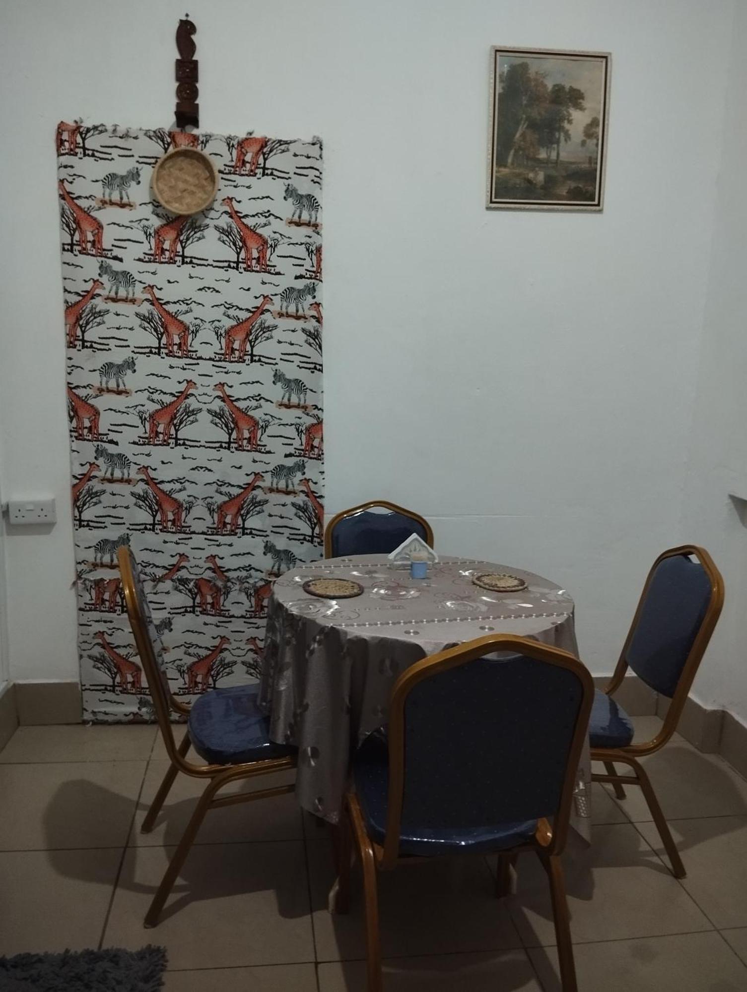 Mombasa Comfort House, Old Town Esterno foto