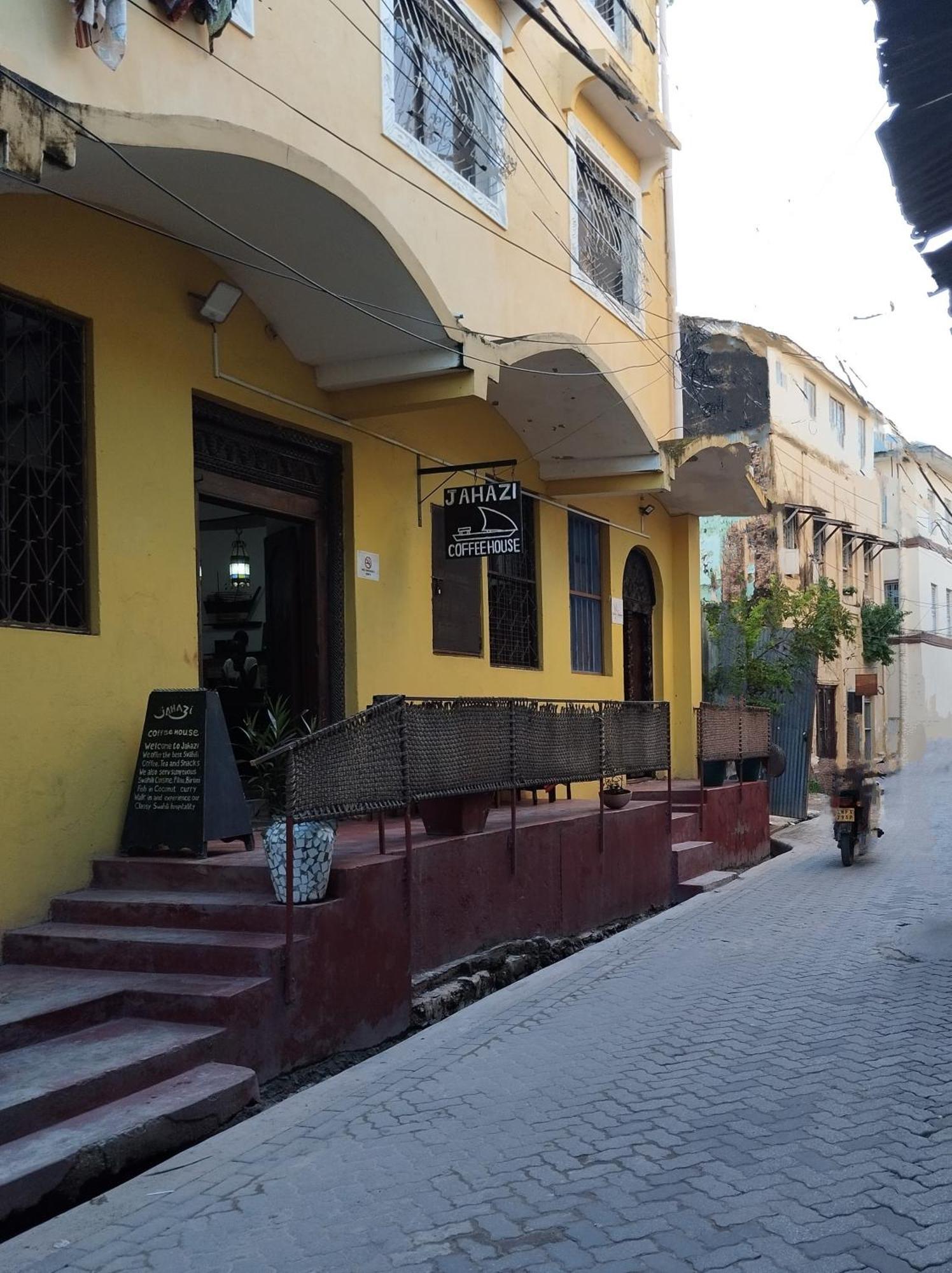 Mombasa Comfort House, Old Town Esterno foto