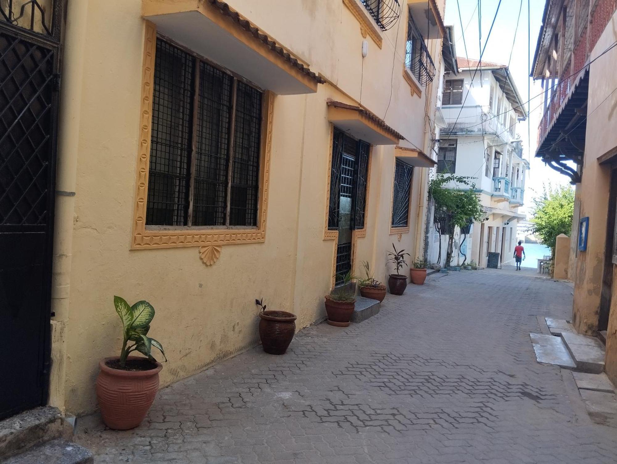 Mombasa Comfort House, Old Town Esterno foto